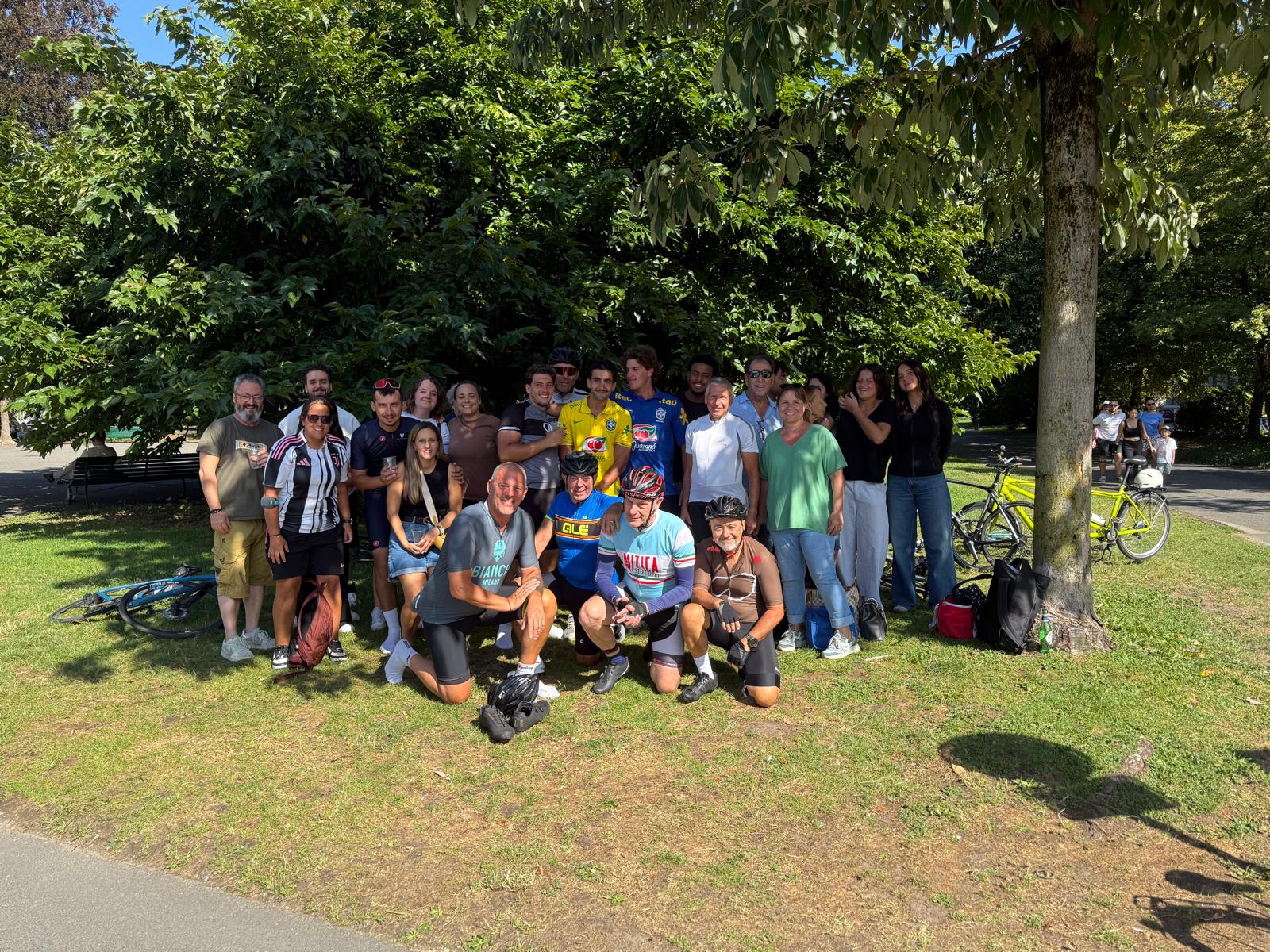 Tour du lac en hommage à Maëva et grillades